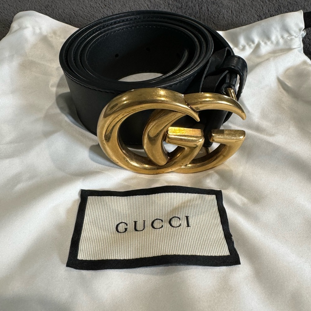 Authentic Gucci Black and Gold Belt